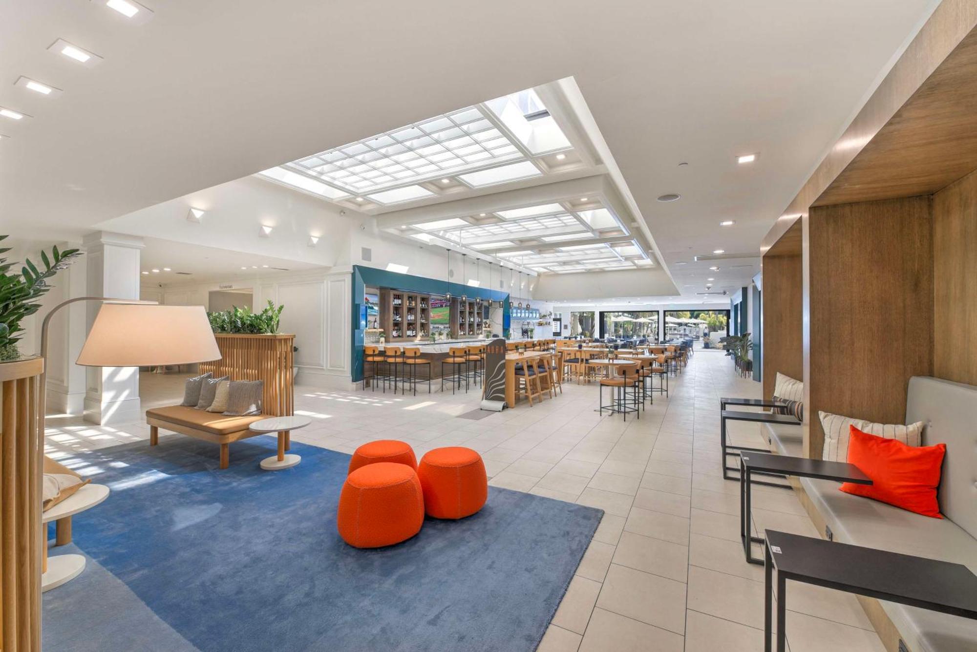 Hilton Irvine/Orange County Airport Otel Dış mekan fotoğraf
